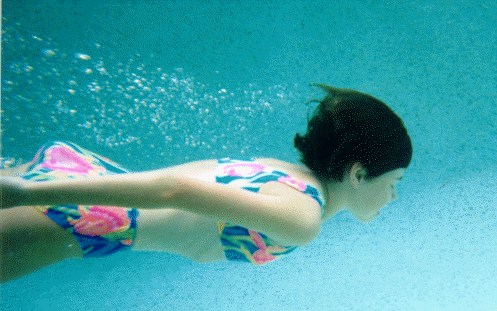 Kathryn swimming under water